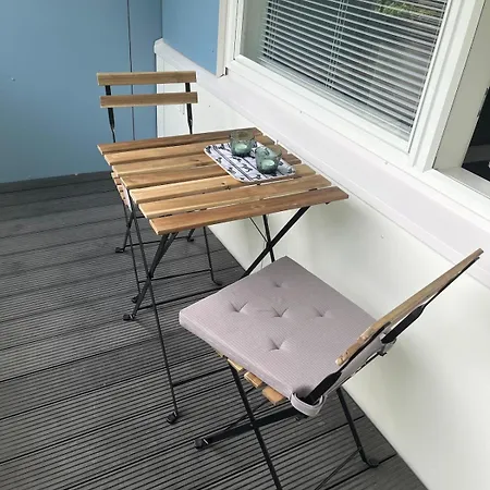 Aura River On 7th Floor With Large Balcony And Kitchen